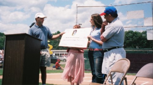 $7,500 check presentation to Wlfd Little League 